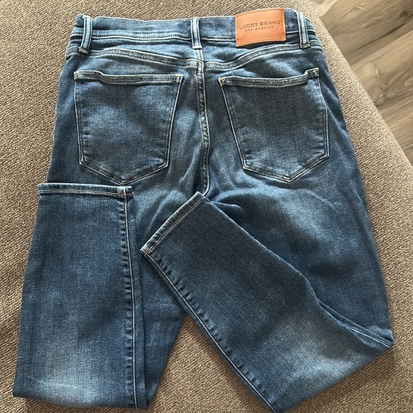 Lucky Brand Ava mid rise crop size 10/30 - Picture 4 of 5